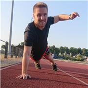 Coach sportif aux alentours de Bordeaux et ses périphéries. Titulaire d'un Master 2 en STAPS (Enseignant EPS) et éducateur sportif